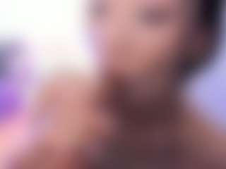 akura011's Live Sex Cam Show