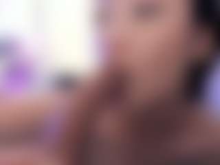 akura011's Live Sex Cam Show