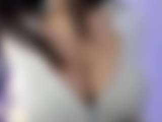 akura011's Live Sex Cam Show