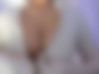 akura011's Live Sex Cam Show