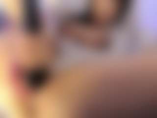 akura011's Live Sex Cam Show