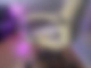 akura011's Live Sex Cam Show