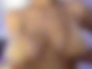 akura011's Live Sex Cam Show