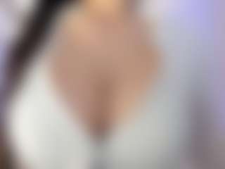 akura011's Live Sex Cam Show