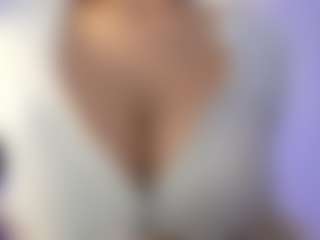akura011's Live Sex Cam Show