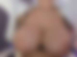 akura011's Live Sex Cam Show