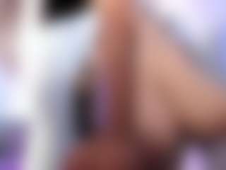akura011's Live Sex Cam Show