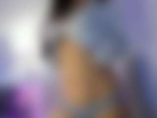 akura011's Live Sex Cam Show