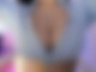 akura011's Live Sex Cam Show