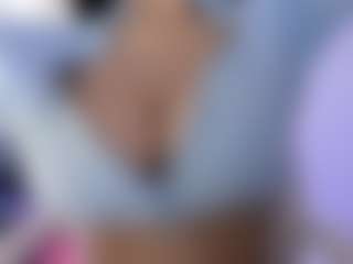 akura011's Live Sex Cam Show