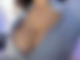akura011's Live Sex Cam Show