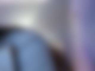 akura011's Live Sex Cam Show