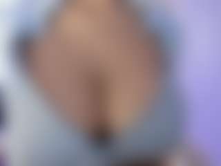 akura011's Live Sex Cam Show