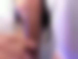 akura011's Live Sex Cam Show