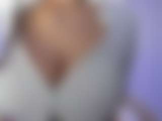 akura011's Live Sex Cam Show