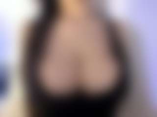 akura011's Live Sex Cam Show