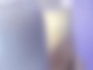Live cam show with akura011 - Gamer MILF on Camming Site