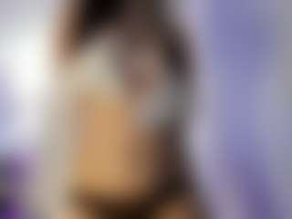 akura011's Live Sex Cam Show