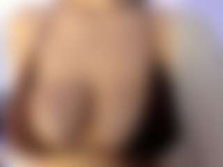 akura011's Live Sex Cam Show