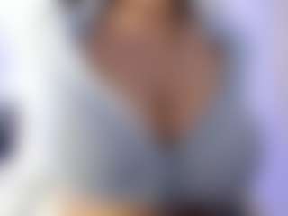 akura011's Live Sex Cam Show