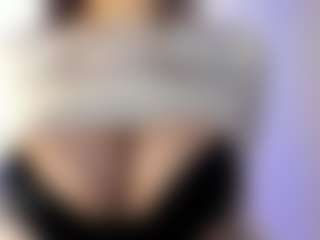 akura011's Live Sex Cam Show