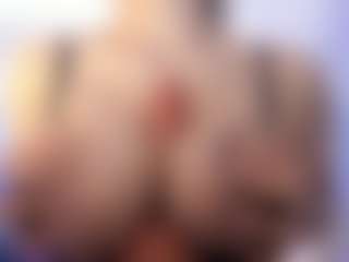 akura011's Live Sex Cam Show