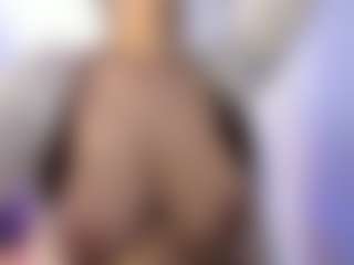 Live cam show with akura011 - Delicious on Camsoda