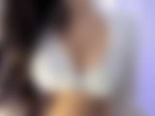 akura011's Live Sex Cam Show