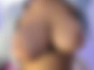 akura011's Live Sex Cam Show