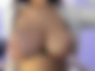 akura011's Live Sex Cam Show