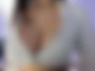 akura011's Live Sex Cam Show