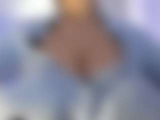 akura011's Live Sex Cam Show