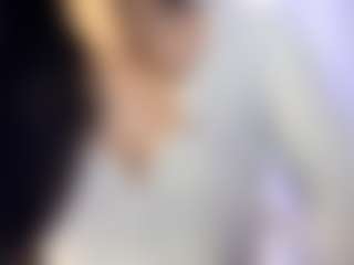 akura011's Live Sex Cam Show