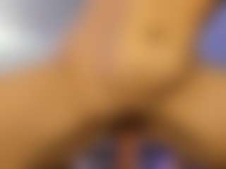akura011's Live Sex Cam Show