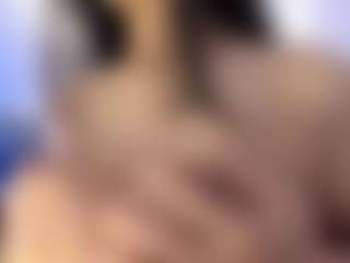 akura011's Live Sex Cam Show