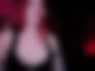 Live cam show with Miss Eva - Goth on camtv