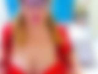 Live cam show with Nayla-Garner - MILF on Cam Slut
