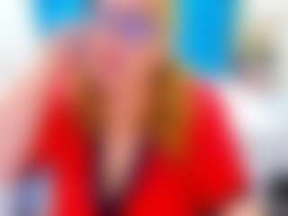 Live cam show with Nayla-Garner - MILF on Camming Site