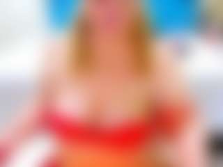 Live cam show with Nayla-Garner - Camel Toe on TeamSkeetLive