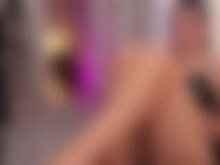 Live cam show with Emmy and Krist - Lovense on chickslive.net