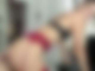 Live cam show with Emmy and Krist - Small Ass on Camsoda