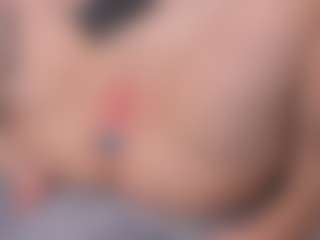 Live cam show with mothkink - HD on CamClone
