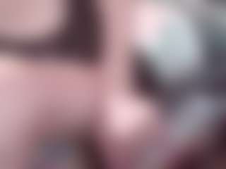 Live cam show with nadiiasunok - Granny on Gym Cam Girls