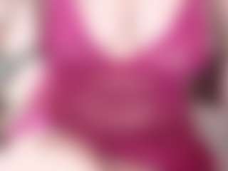 Live cam show with nadiiasunok - Mature on milfzrlive.com
