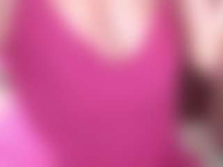 Live cam show with nadiiasunok - Granny on Camsoda