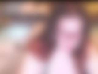 Live cam show with QueenNatashaX - Green Eyes on sexylivex.com