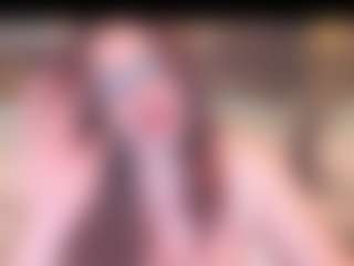 Live cam show with QueenNatashaX - Smoking on Dolls Live