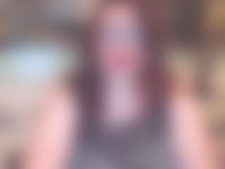 Live cam show with QueenNatashaX - Queen on livesuperchat.net