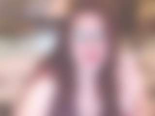 Live cam show with QueenNatashaX - Facial on liverealitysex.com