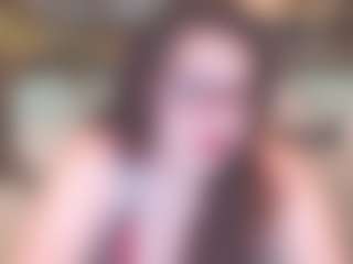 Live cam show with QueenNatashaX - Hairy Pussy MILF on Camsoda